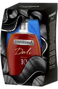 КОНЬЯК КС СТАРЕЙШИНА ДАЛИ 10 ЛЕТ 40% 0,5Л П/УП СУВЕНИРНАЯ УПАКОВКА КОНЬЯК КС СТАРЕЙШИНА ДАЛИ 10 ЛЕТ 40% 0,5Л П/УП СУВЕНИРНАЯ УПАКОВКА