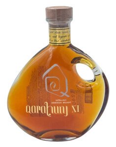 КОНЬЯК КАРАХУНГЕ КС 11 ЛЕТ 40% 0,5Л