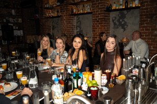 Мастер-класс по приготовлению новогодних коктейлей в "The Punch" 12.12.25 Владивосток