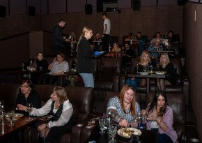 Клуб Сомелье "кино под вино" 30.11.24 в кинотеатре "Премьер"  в Хабаровске