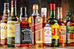 Топ 10 крепких алкогольных напитков мира: история, культура и уникальные особенности